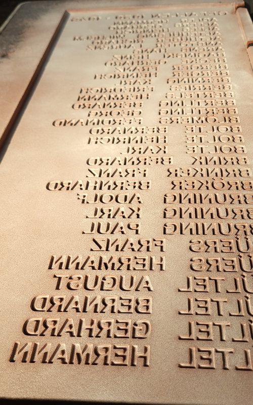 Die_Negativ-Form_vor_dem_Guss Die_Negativ-Form_vor_dem_Guss