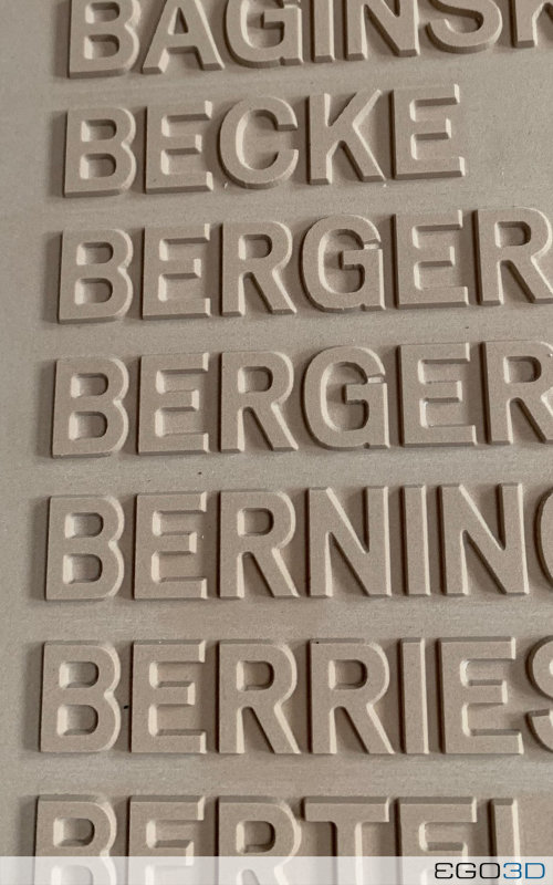 EGO3D_Gedenktafel_Salzbergen_Detailausschnitt_des_gefrästen_Modells EGO3D_Gedenktafel_Salzbergen_Detailausschnitt_des_gefrästen_Modells