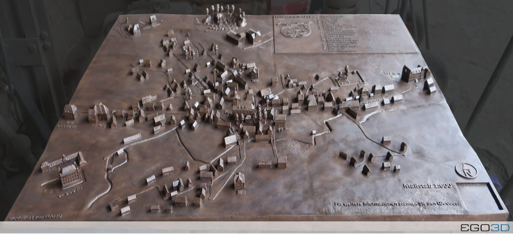 EGO3D_fertiger_Bronzeguss_des_Stadtmodells